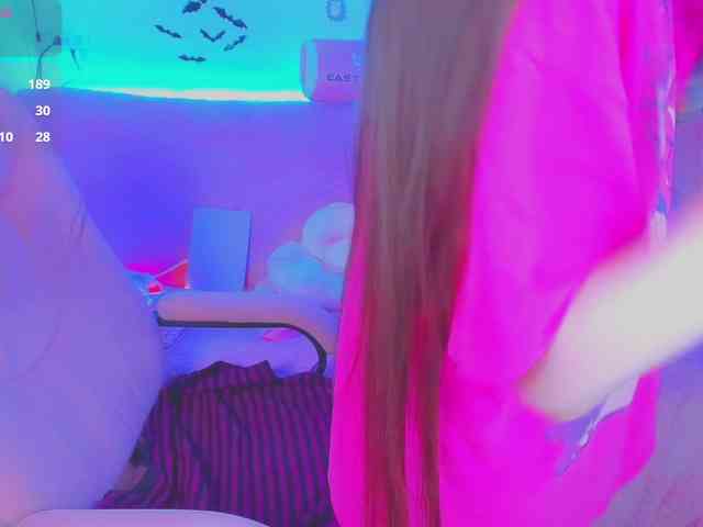 LoliSuccub webcam