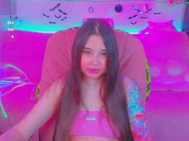 LoliSuccub webcam