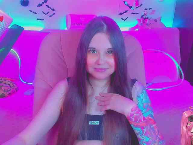 LoliSuccub webcam