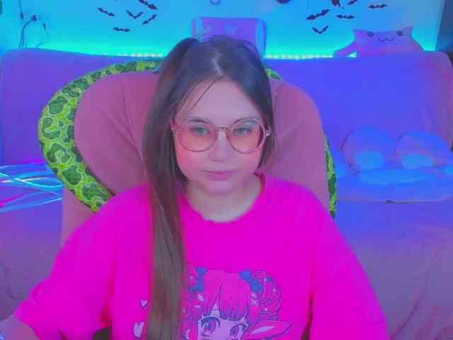 LoliSuccub webcam