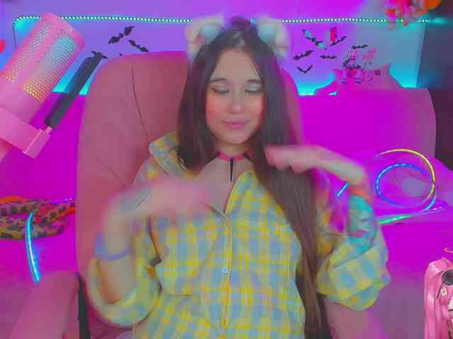 LoliSuccub webcam