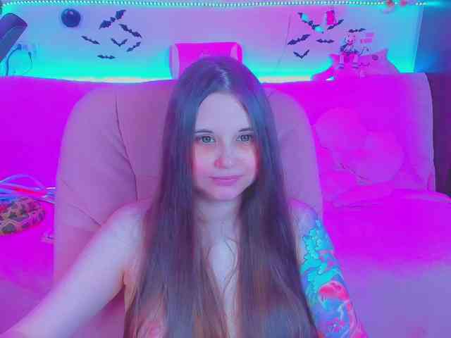 LoliSuccub webcam