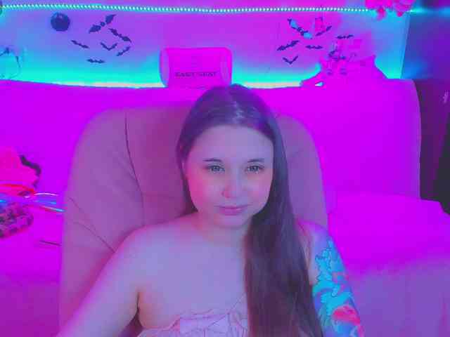 LoliSuccub webcam
