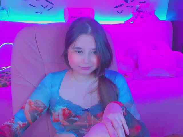 LoliSuccub webcam