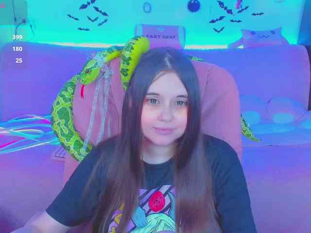 LoliSuccub webcam