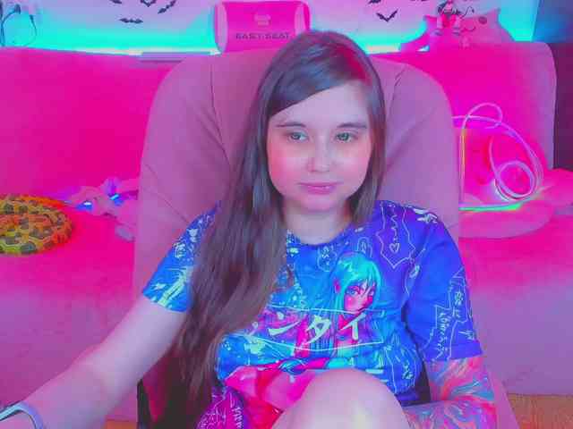 LoliSuccub webcam