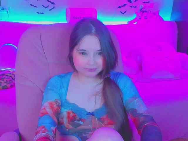 LoliSuccub webcam