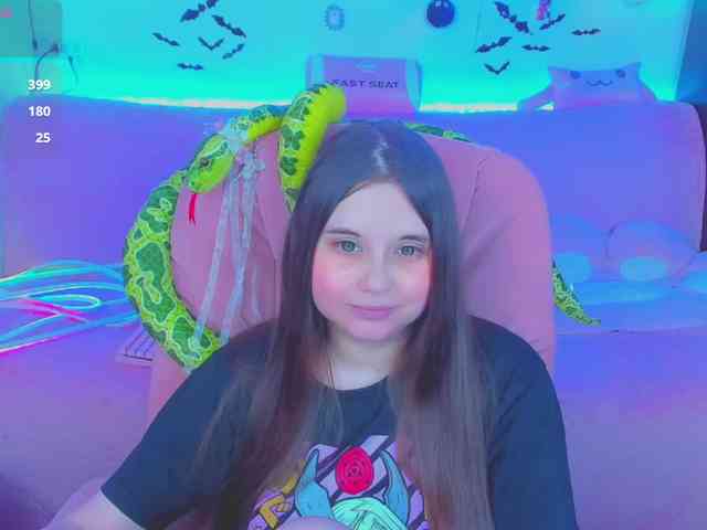 LoliSuccub webcam