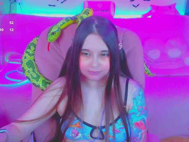 LoliSuccub webcam