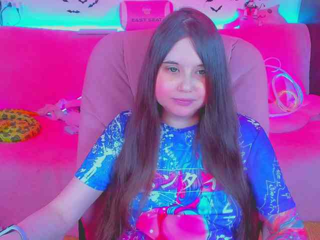 LoliSuccub webcam