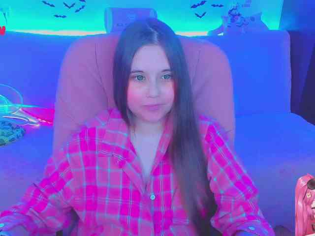 LoliSuccub webcam