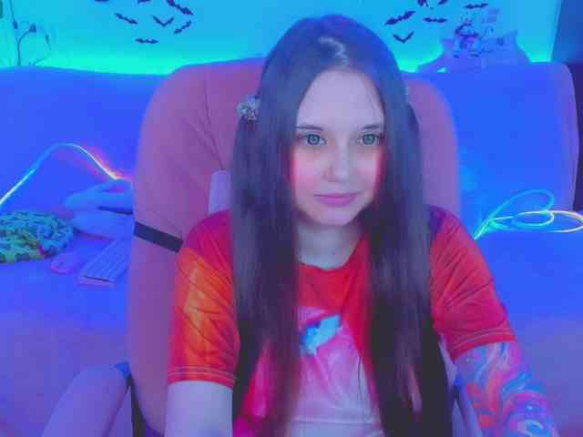 LoliSuccub webcam