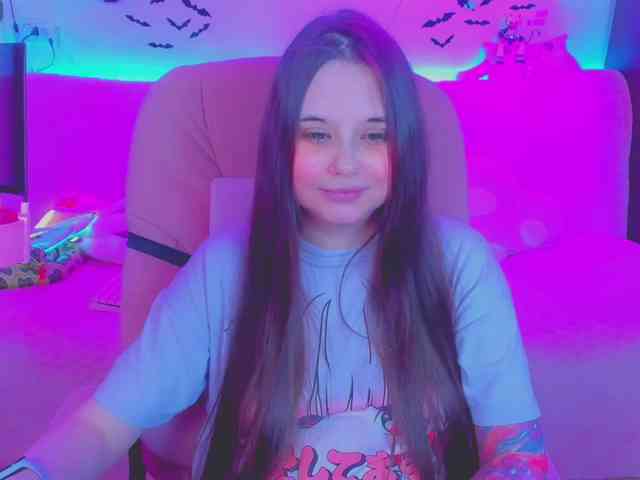 LoliSuccub webcam
