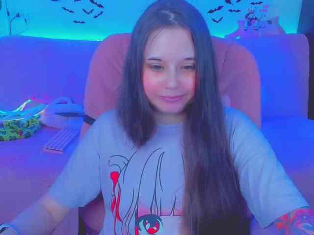 LoliSuccub webcam