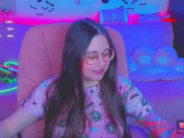 LoliSuccub webcam