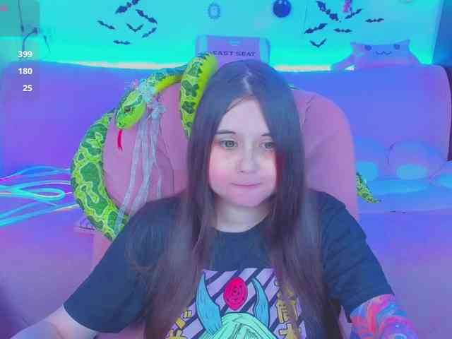 LoliSuccub webcam