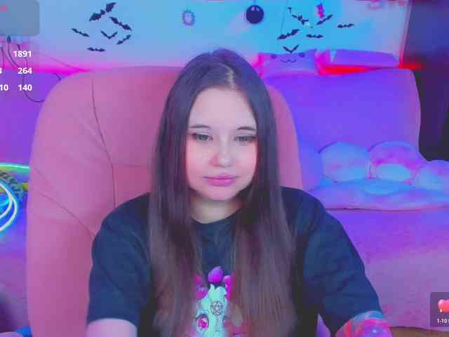 LoliSuccub webcam