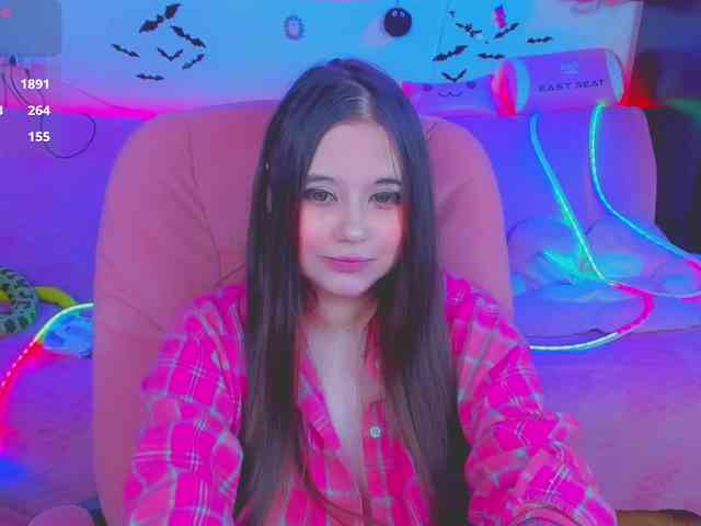 LoliSuccub webcam