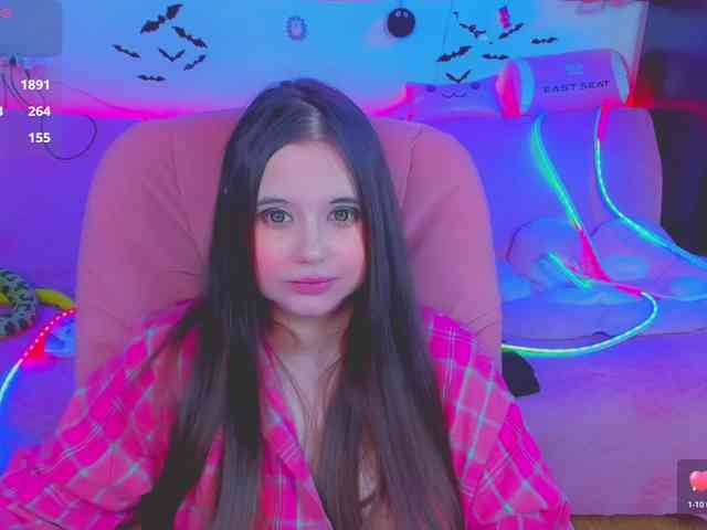 LoliSuccub webcam
