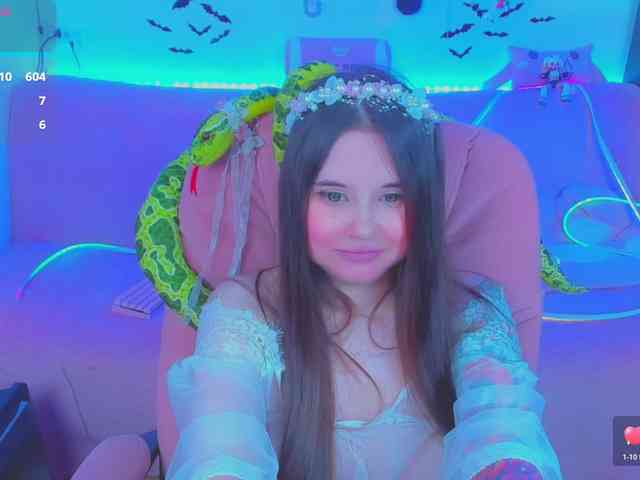 LoliSuccub webcam