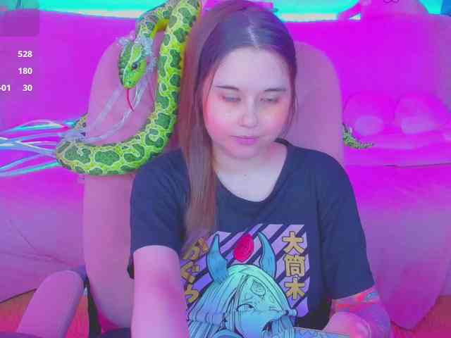 LoliSuccub webcam