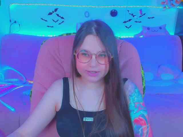 LoliSuccub webcam