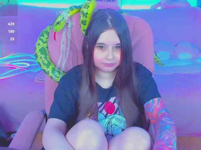 LoliSuccub webcam