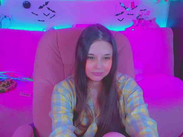 LoliSuccub webcam