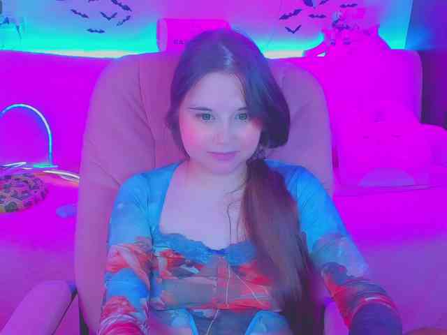 LoliSuccub webcam