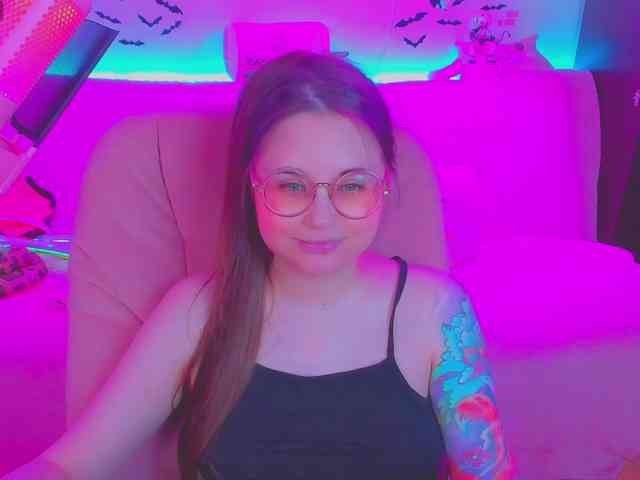 LoliSuccub webcam