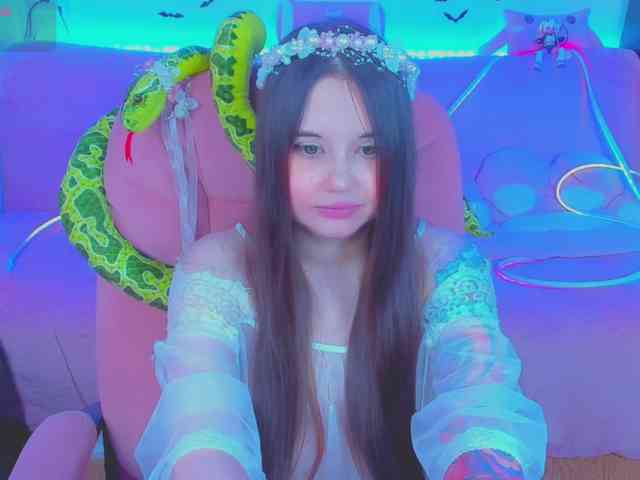 LoliSuccub webcam
