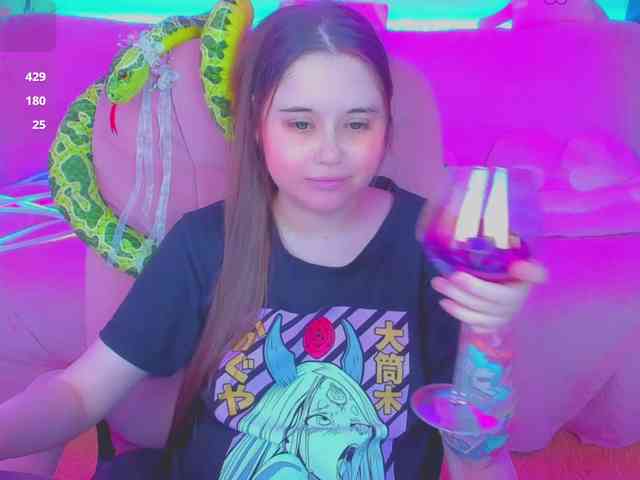 LoliSuccub webcam