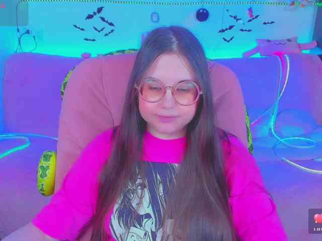 LoliSuccub webcam