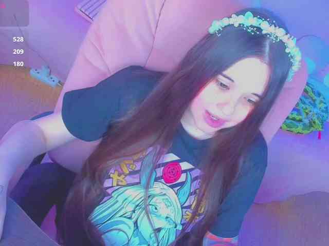 LoliSuccub webcam