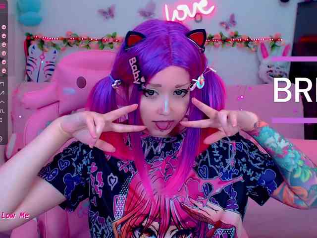 LoliSuccub webcam
