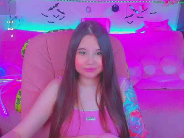 LoliSuccub webcam