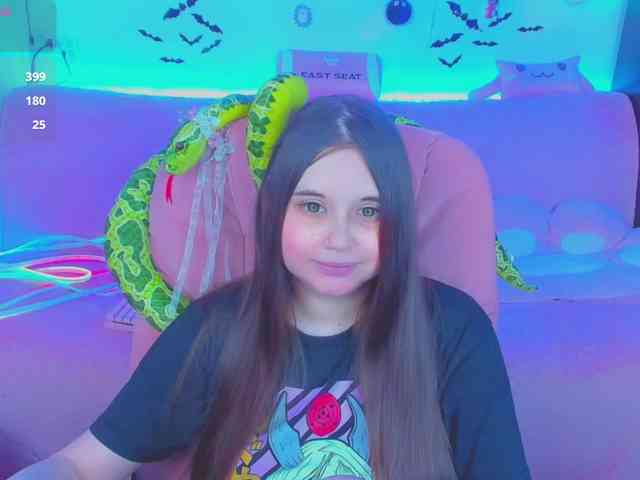LoliSuccub webcam