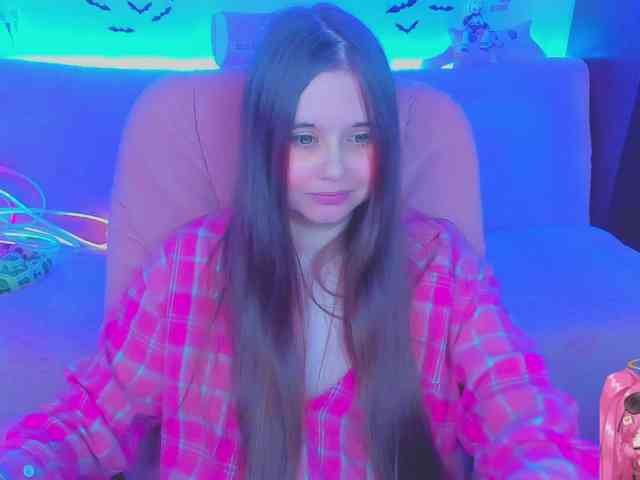 LoliSuccub webcam