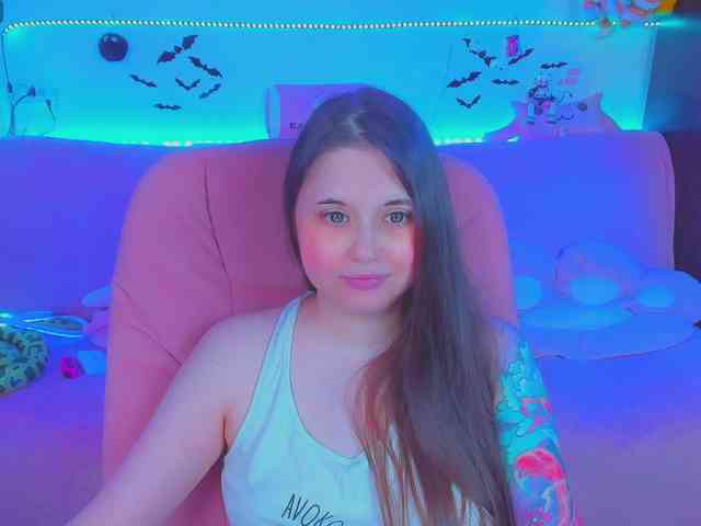 LoliSuccub webcam