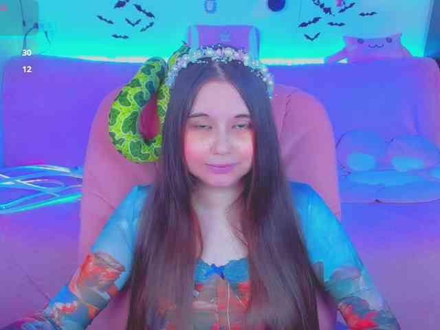 LoliSuccub webcam
