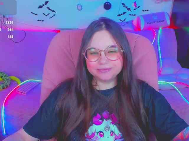 LoliSuccub webcam
