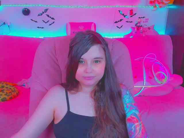 LoliSuccub webcam