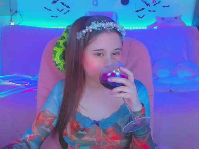 LoliSuccub webcam