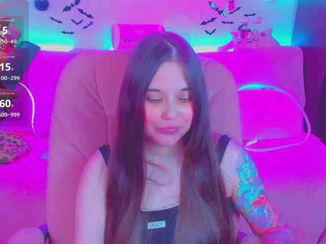 LoliSuccub webcam
