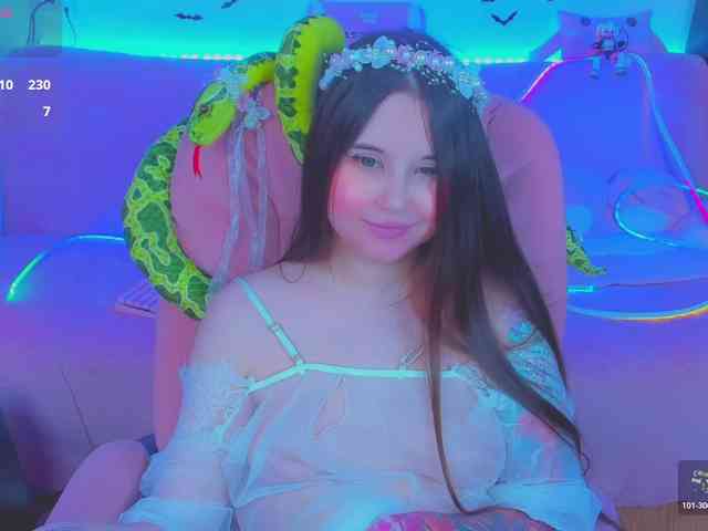 LoliSuccub webcam