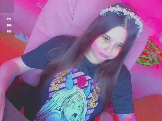 LoliSuccub webcam