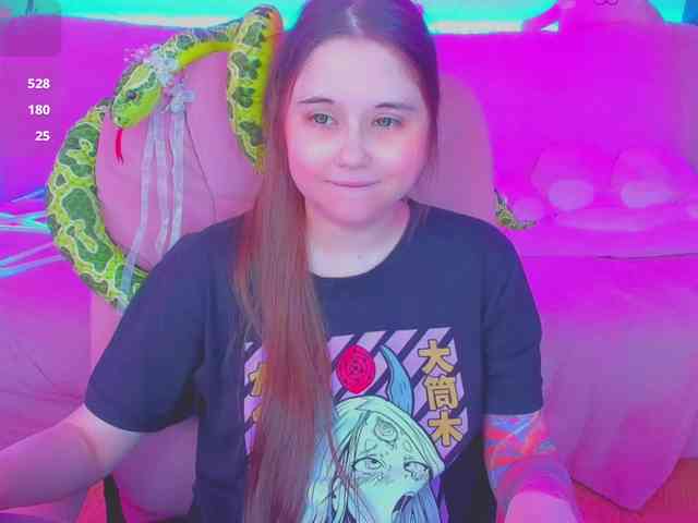 LoliSuccub webcam