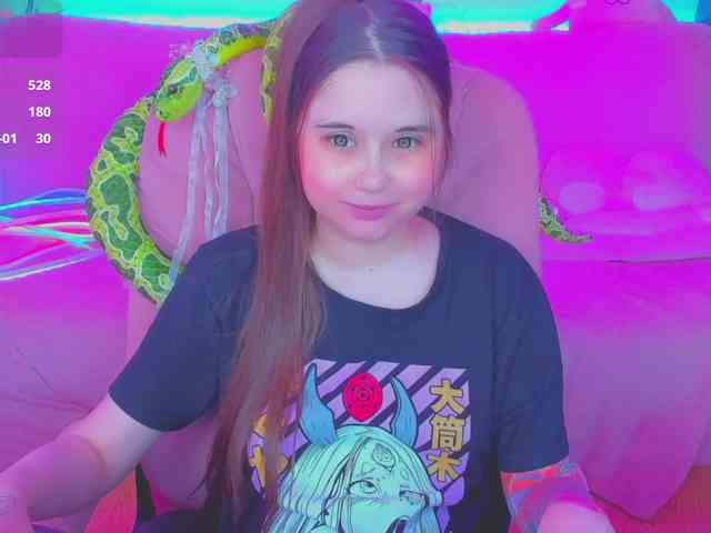 LoliSuccub webcam