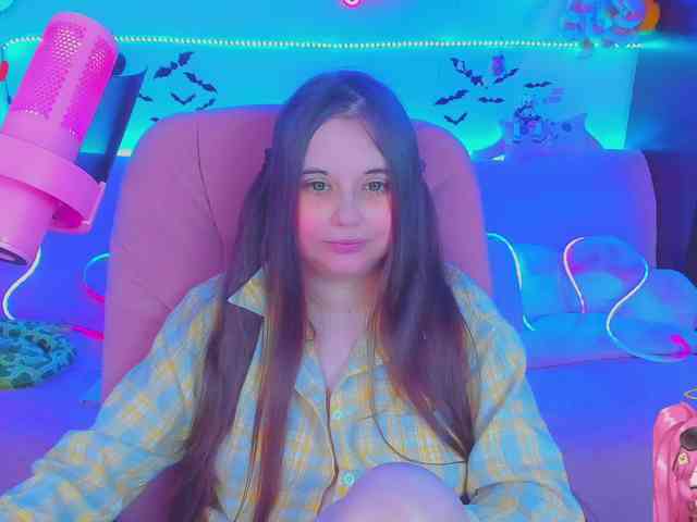 LoliSuccub webcam