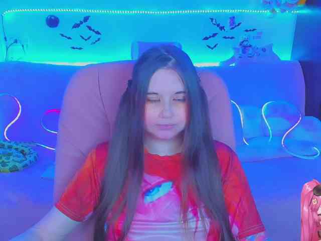 LoliSuccub webcam